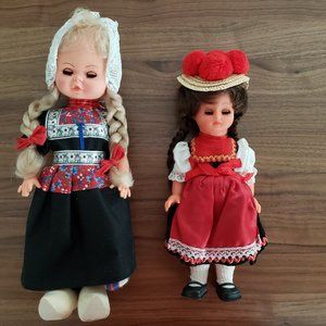 Vintage Dutch dolls